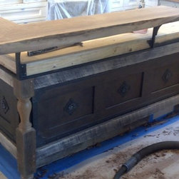 Mariano - Kitchen Islands And Kitchen Carts