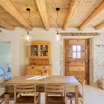 RISTRUTTURAZIONE CONSERVATIVA CASA RURALE