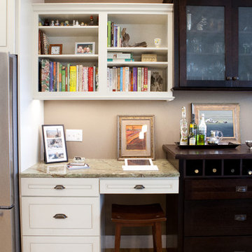 Kraftmaid Kitchen - Mixed Color Countertop