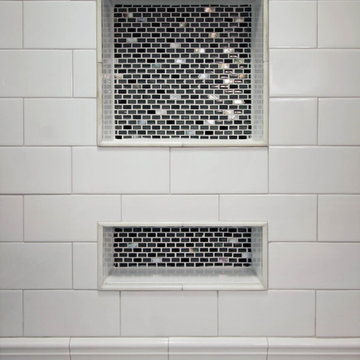 2015 Fox River Grove Bathroom
