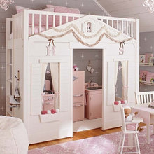 Clara's Room