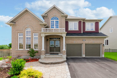 Elegant exterior home photo in Ottawa