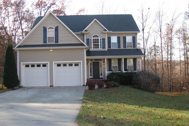 Exterior home idea in Other