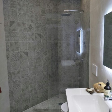 Cementina Style Bathroom Tiling