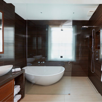 Contemporary Wet room Bathroom design