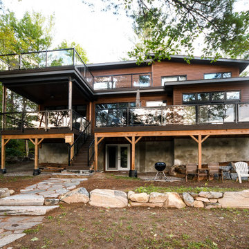 Contemporary Gravenhurst Getaway