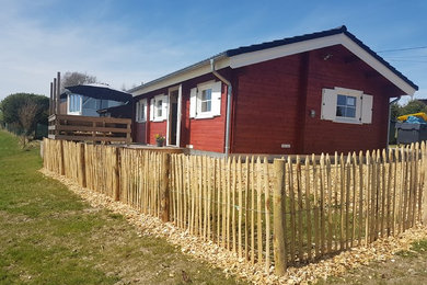 Geräumige, Einstöckige Skandinavische Holzfassade Haus mit Satteldach und Ziegeldach in Köln