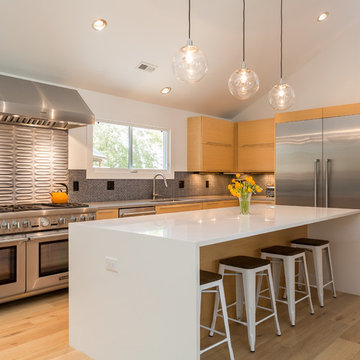 Ida Avenue Modern Farmhouse