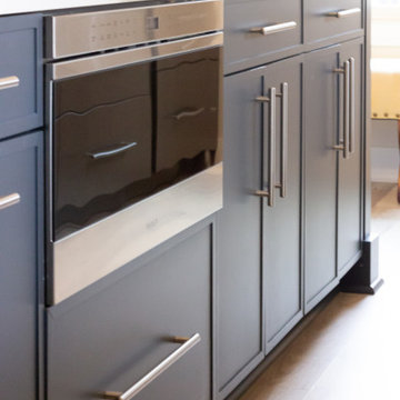 A Lakeside Summer Retreat Gets a Fresh Kitchen Makeover