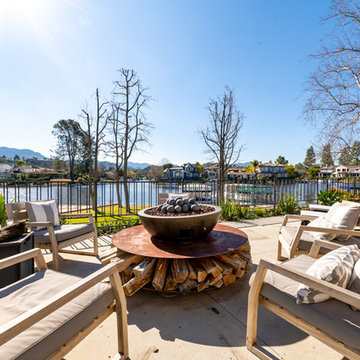 Contemporary Lakeside Renovation