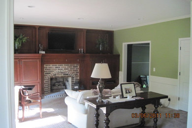 Inspiration for a timeless living room remodel in Kansas City