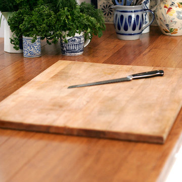 Monet's Kitchen Remodel (Inspiration: painter Claude Monet's kitchen)