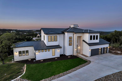 Exterior home idea in Austin