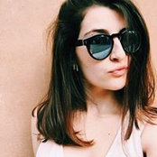 Molly Silvermans foto