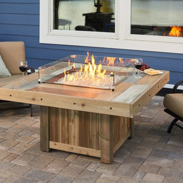 Indoor & Outdoor Fire Features