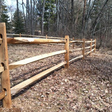 SPLIT RAIL FENCE