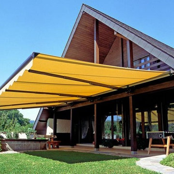 Retractable Awnings