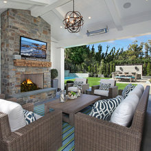 backyard dining