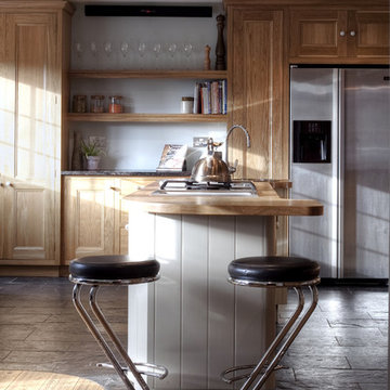 Surrey KT1: Country Family Home