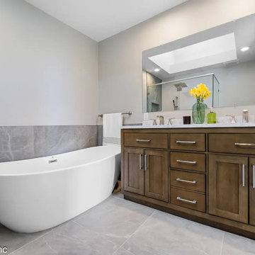 Curbless Shower and Tub Remodel in Carnation | Bezruchuk Inc