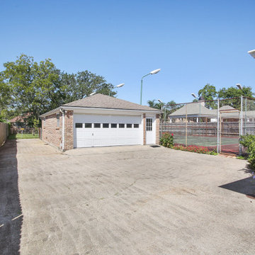 Home for sale with oversize lot by the levee @ 3812 Edenborn Ave, Metairie, LA
