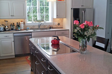 Traditional kitchen in New York.