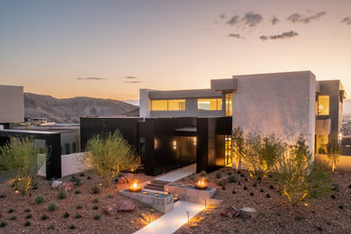 Réalisation d'une façade de maison design.