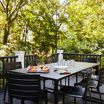 Charming Chappaqua Home: Deck