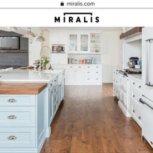 Interior/Kitchen