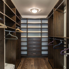 Loich His Closet