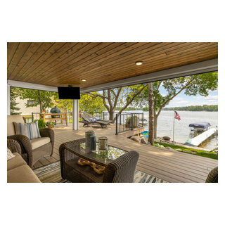 The Lakeside | Great Room Addition & Screen Porch - Beach Style - Porch ...
