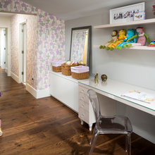 Lilah bedroom