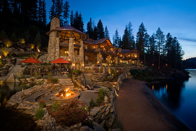 Coastal exterior home idea in Seattle