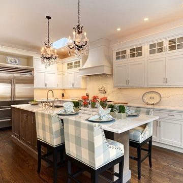 Traditional Kitchen Remodel in Chicago, Illinois