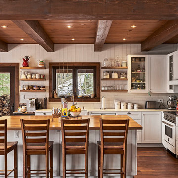 Timber lake house - Maison bord de lac en charpente de bois massif