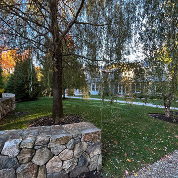 Mature Landscape and Infinity-Edge Pool