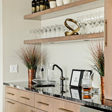 Bar/dining/appliance Pantry