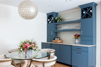 Home bar - traditional home bar idea in DC Metro