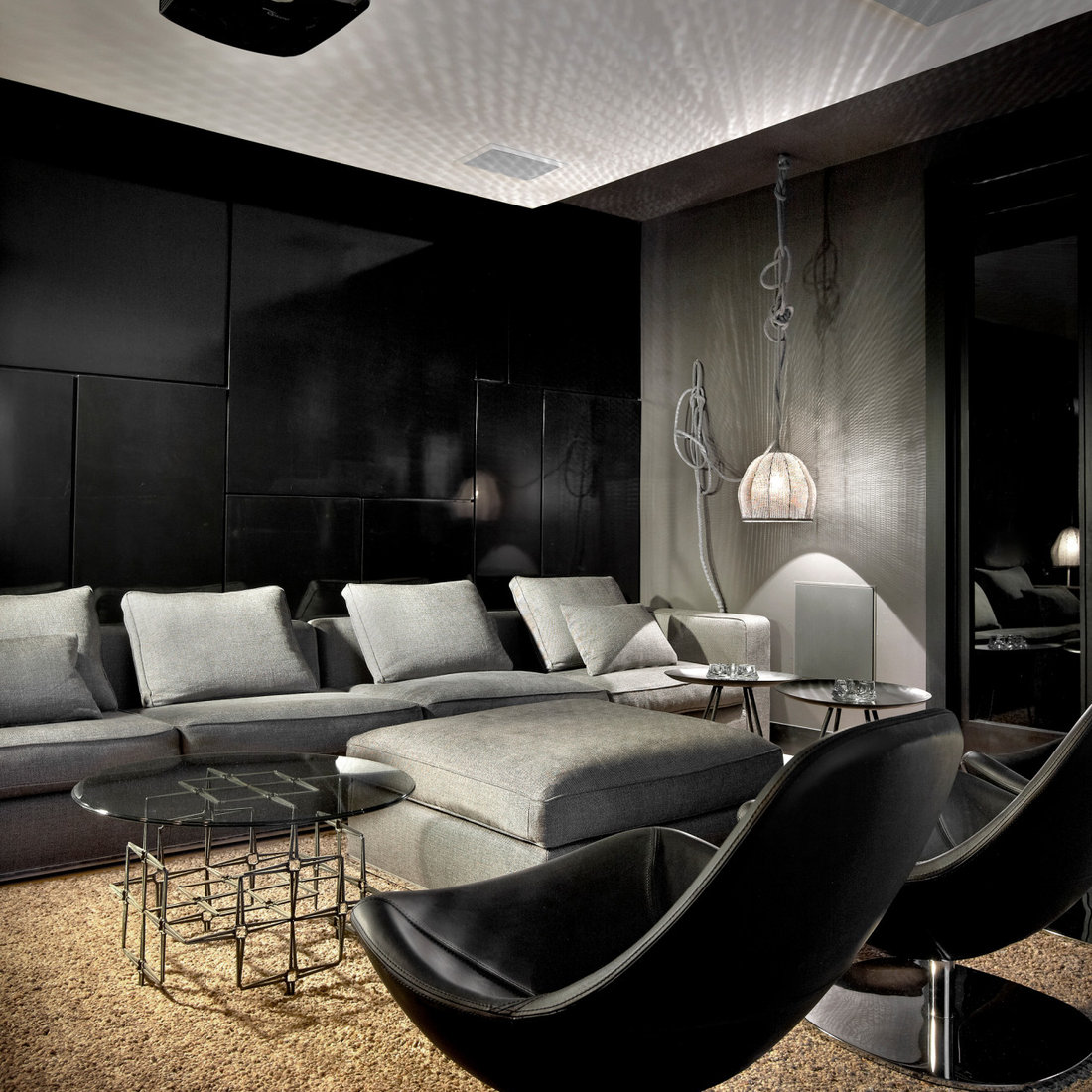 MODERN ROW HOUSE