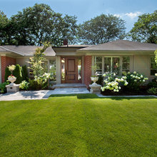 Bungalow front
