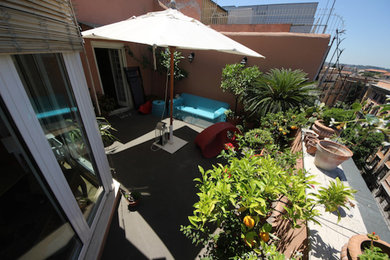 Esempio di una terrazza mediterranea