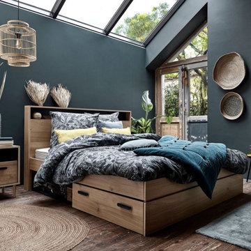 Bedroom made of wood