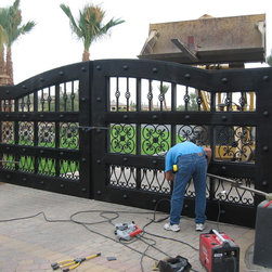 Driveway Gates - Home Fencing And Gates