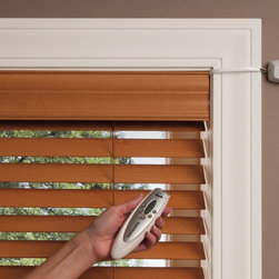 Hunter Douglas PowerTilt&trade; with Platinum&trade; Technology - Vertical Blinds