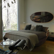 Steven Bedroom