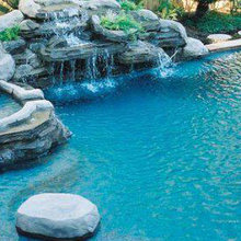 Poolside Paradise: Awesome Ideas for Decorating a Waterproof Patio