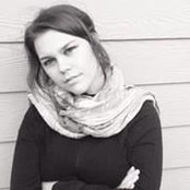 Emma Pattee's photo