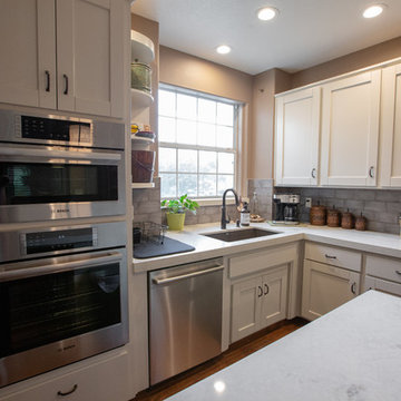 Modern Kitchen Model in Turlock (kC Wedgewood Court)