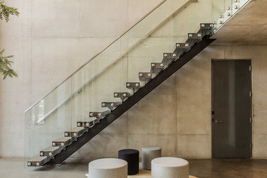 Design ideas for an industrial staircase in New York.