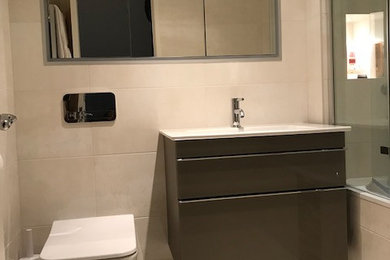 This is an example of a contemporary bathroom in Hampshire.